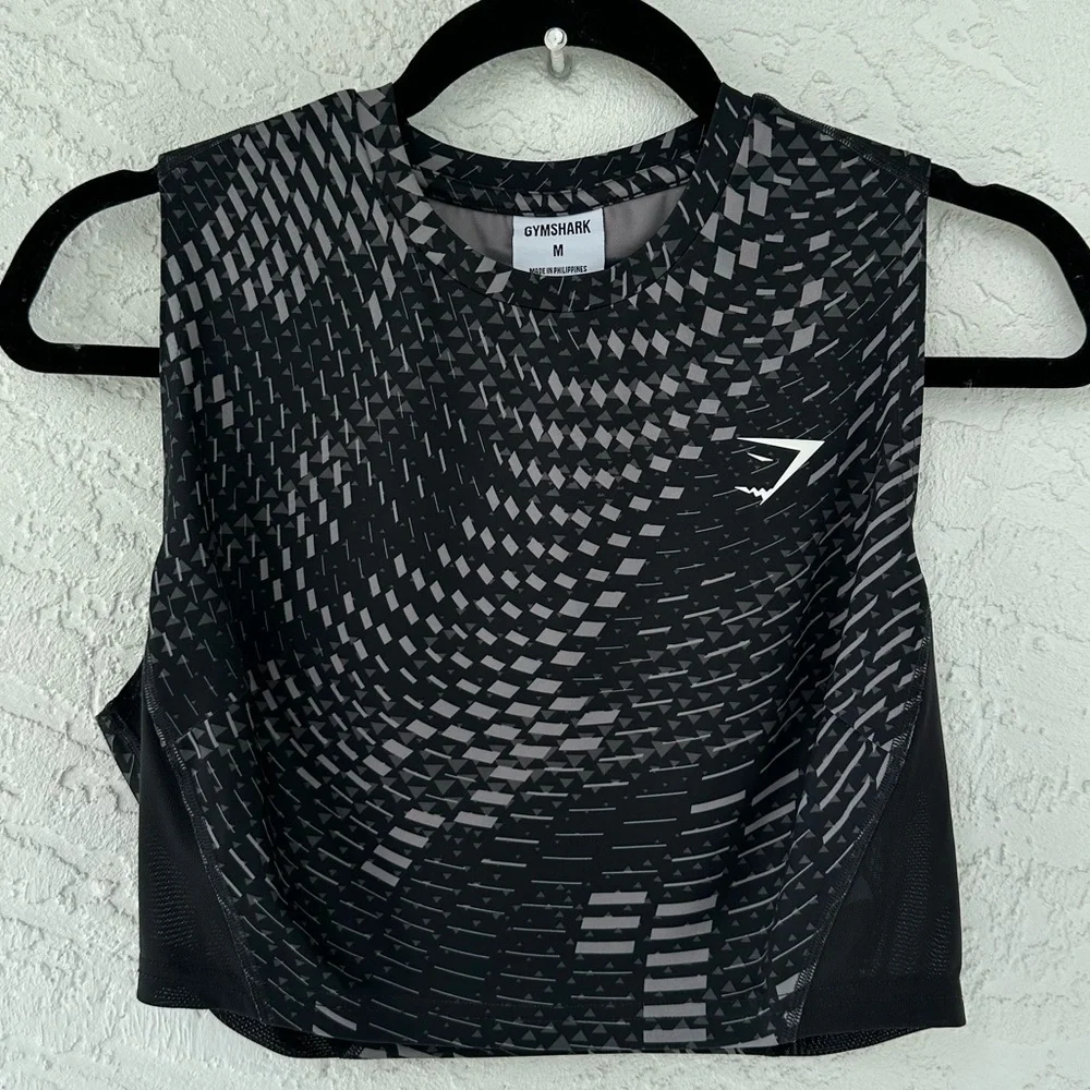 Gymshark Sport Crop Tank Gray White Medium - Picture 2 of 9